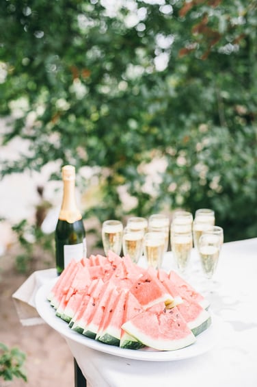 champagne-delicious-epicure-1070857